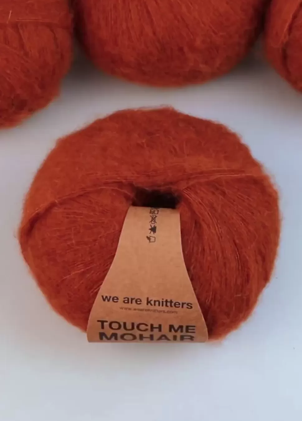 touch_me_mohair_cinnamon_4.webp Touch me Mohair Cinnamon>We Are Knitters Sale